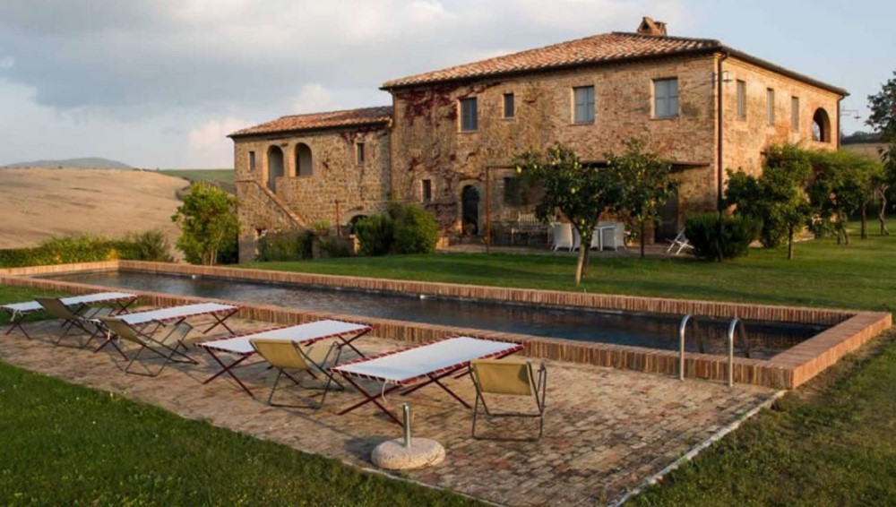 Authentic Tuscan flavors in Montalcino